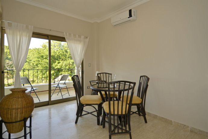 Imagen de los interiores del Hotel Grand Laguna Beach. Foto 16