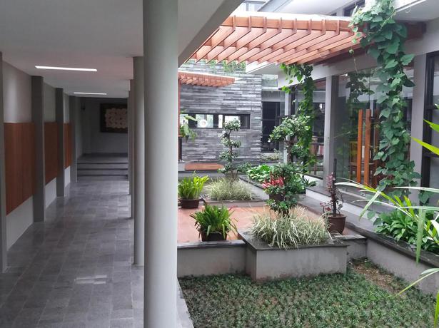 Imagen general del Hotel Grand Laguna Hotel and Villa. Foto 4