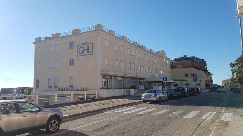 Imagen general del Hotel Grand Lamezia. Foto 1