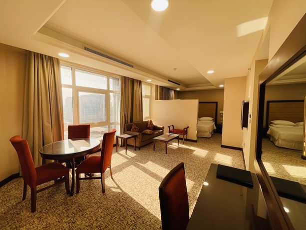 Imagen de la habitación del Hotel Grand Legacy Doha. Foto 6