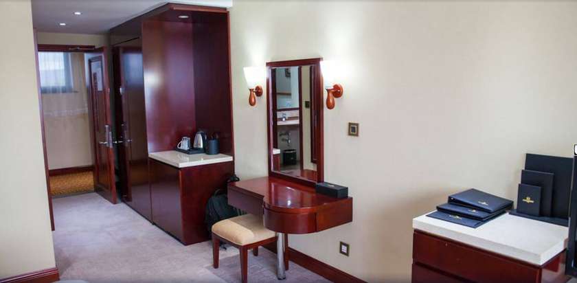 Imagen de la habitación del Hotel Grand Legacy. Foto 19