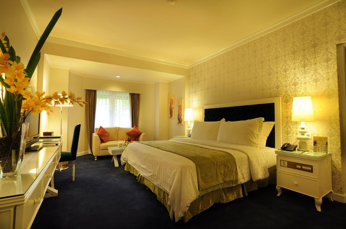 Imagen de la habitación del Hotel Grand Legi Mataram. Foto 2