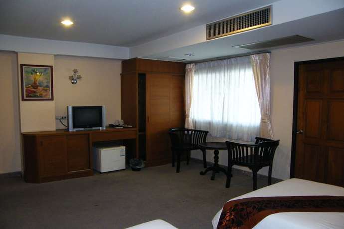 Imagen de la habitación del Hotel Grand Leo. Foto 9