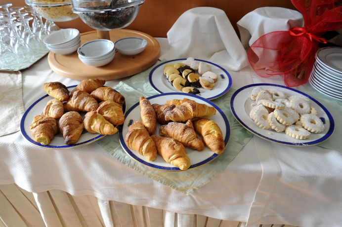 Imagen del bar/restaurante del Hotel Grand Leon D'oro. Foto 3