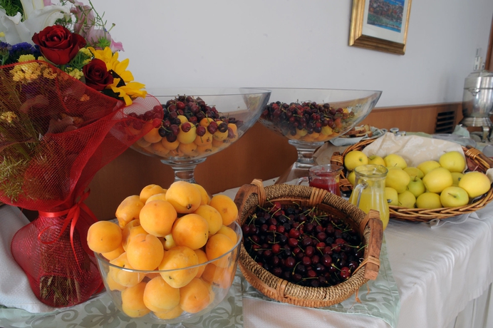 Imagen del bar/restaurante del Hotel Grand Leon D'oro. Foto 6