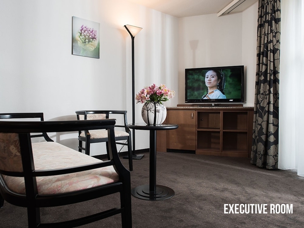 Imagen de la habitación del Hotel Grand Les Endroits. Foto 7