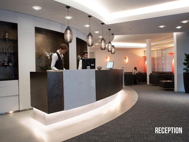 Imagen de los interiores del Hotel Grand Les Endroits. Foto 13