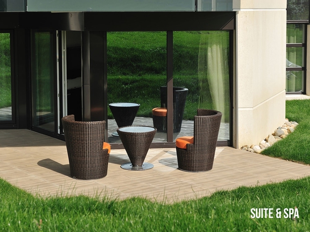 Imagen de la habitación del Hotel Grand Les Endroits. Foto 10