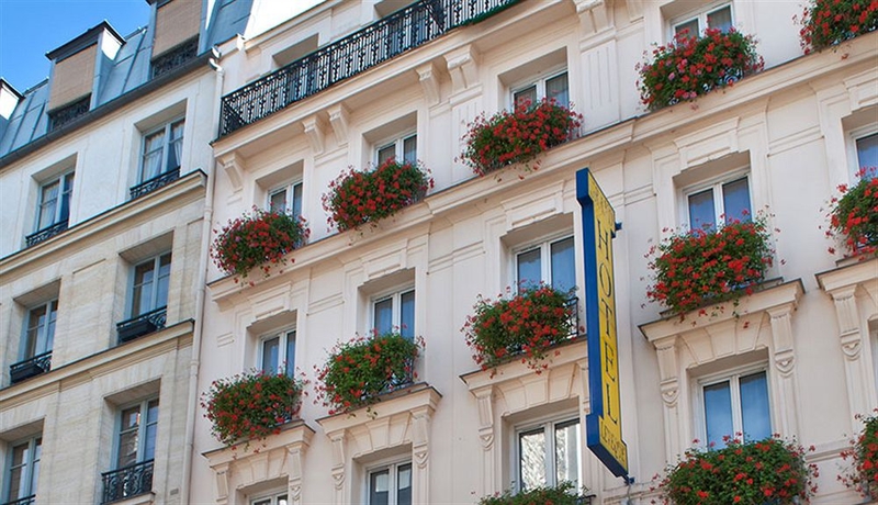 Imagen de los exteriores del Hotel Grand Leveque. Foto 15