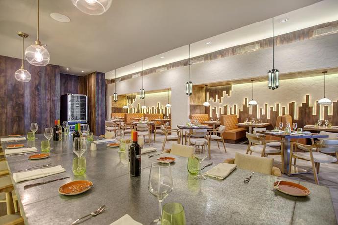 Imagen del bar/restaurante del Hotel Grand Lido Negril Au-naturel, An Autograph Collection All-inclusive Resort - Adults Only. Foto 16