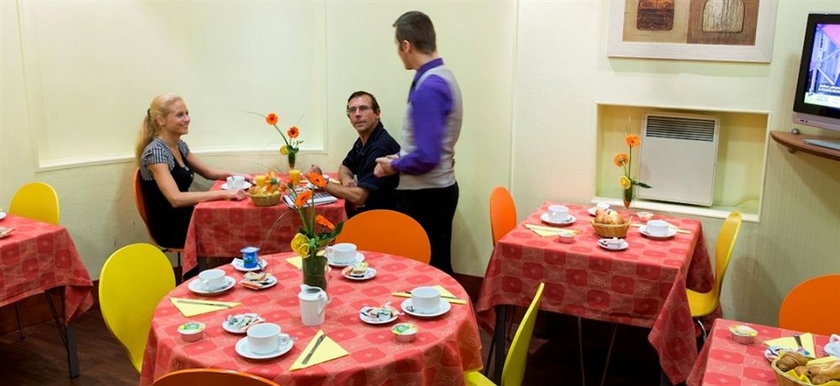 Imagen del bar/restaurante del Hotel Grand Lille. Foto 4