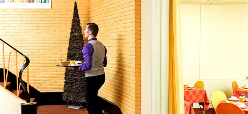 Imagen de la habitación del Hotel Grand Lille. Foto 5