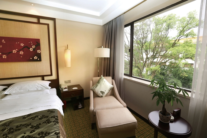 Imagen de la habitación del Hotel Grand Link. Foto 11