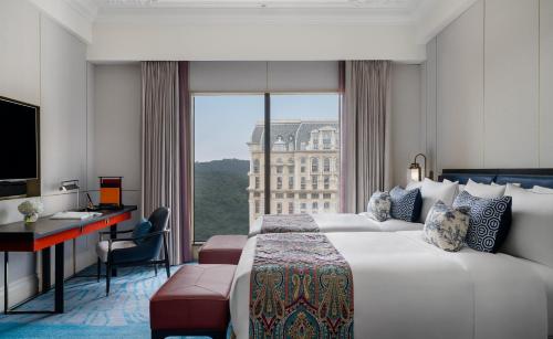 Imagen de la habitación del Hotel Grand Lisboa Palace Macau. Foto 14