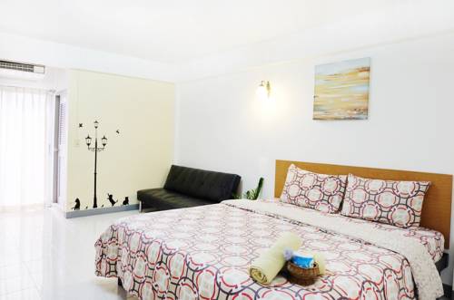 Imagen de la habitación del Hotel Grand Living Place. Foto 2