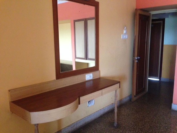 Imagen de la habitación del Hotel Grand Liz. Foto 4