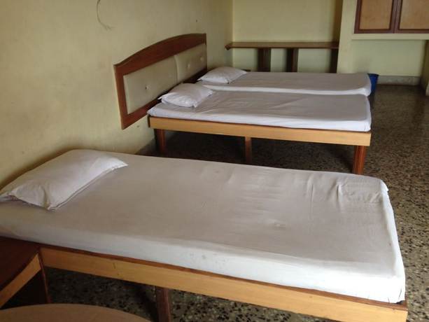 Imagen de la habitación del Hotel Grand Liz. Foto 7