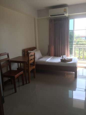 Imagen de la habitación del Hotel Grand Lopburi, Tha Sala. Foto 6