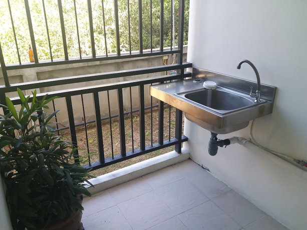 Imagen de la habitación del Hotel Grand Lopburi, Tha Sala. Foto 13