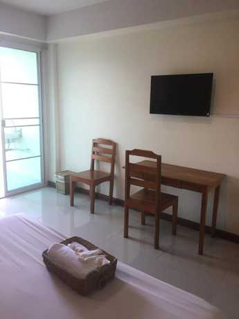 Imagen de la habitación del Hotel Grand Lopburi, Tha Sala. Foto 16
