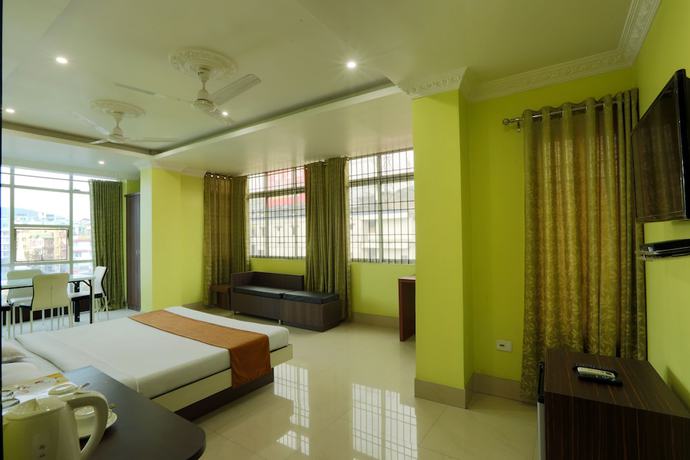 Imagen de la habitación del Hotel Grand Luit. Foto 6