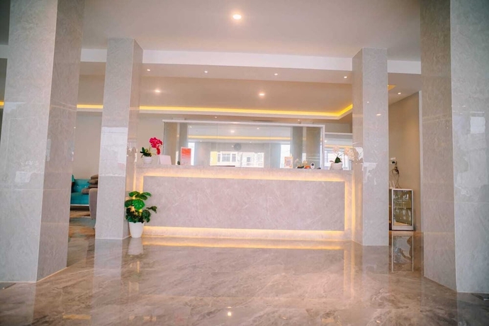 Imagen de los interiores del Hotel Grand Luxury Lampung. Foto 15