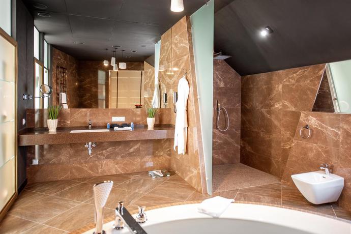 Imagen general del Hotel Grand Lviv Casino and Spa. Foto 19