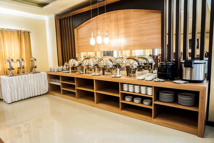 Imagen del bar/restaurante del Hotel Grand Madani By Prasanthi Syari'ah. Foto 4