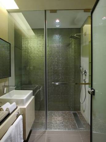 Imagen de la habitación del Hotel Grand Madison Qingdao Harbour View Central. Foto 5