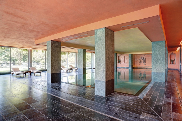 Imagen de la piscina del Hotel Grand Majestic. Foto 16