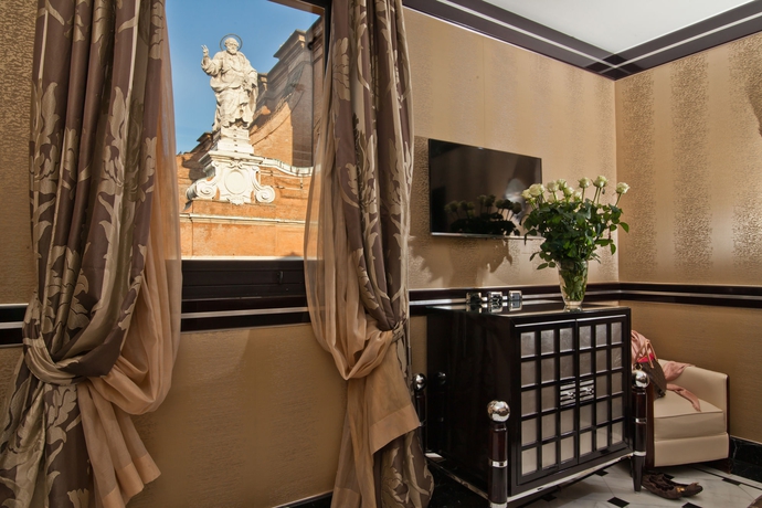 Imagen de los interiores del Hotel Grand Majestic Già Baglioni. Foto 13