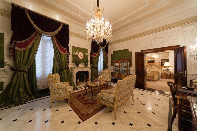 Imagen de los interiores del Hotel Grand Majestic Già Baglioni. Foto 14