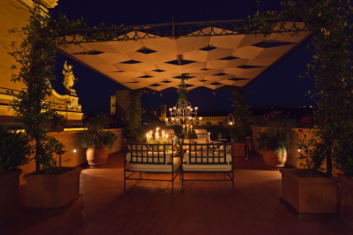 Imagen de la habitación del Hotel Grand Majestic Già Baglioni. Foto 11