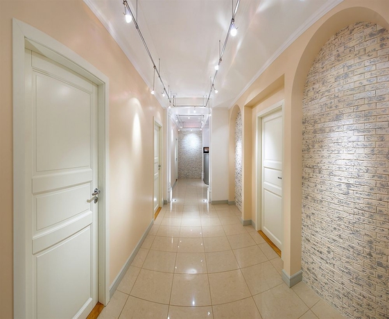 Imagen de los interiores del Hotel Grand Mark By Academia. Foto 6