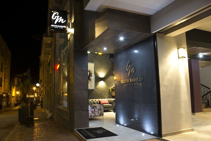 Imagen general del Hotel Grand Marques. Foto 1