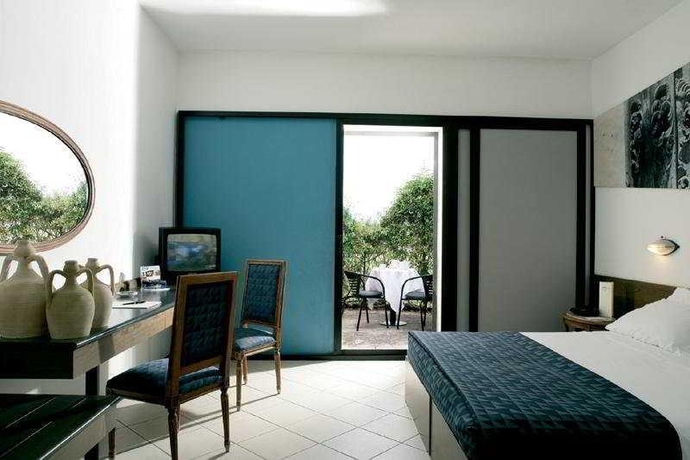 Imagen general del Hotel Grand Masseria Santa Lucia. Foto 11