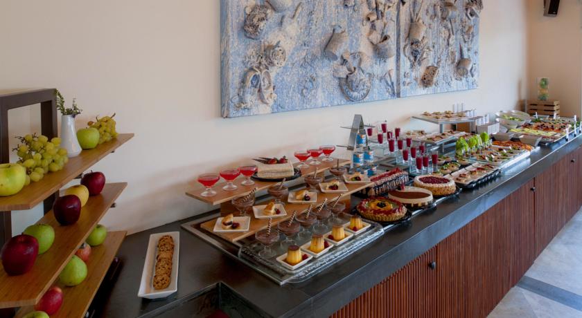 Imagen del bar/restaurante del Hotel Grand Matlali Suites & Villas Riviera Nayarit. Foto 4