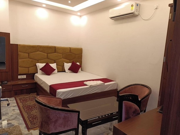 Imagen de la habitación del Hotel Grand Maurya Siwan Near Station Rd. Foto 5
