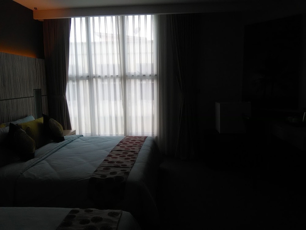 Imagen de la habitación del Hotel Grand Medallion. Foto 7