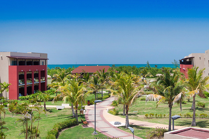 Imagen de los exteriores del Hotel Grand Memories Varadero. Foto 7