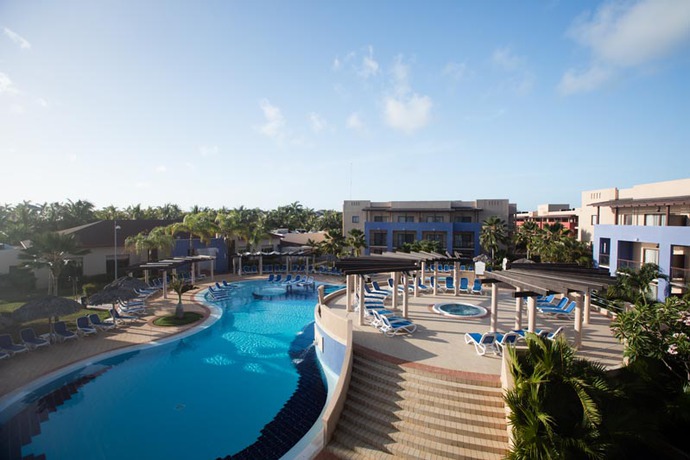 Imagen de la piscina del Hotel Grand Memories Varadero. Foto 8