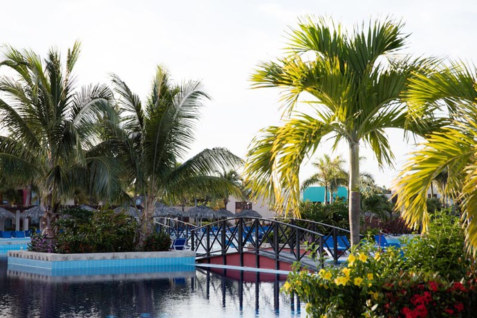 Imagen de la piscina del Hotel Grand Memories Varadero. Foto 9
