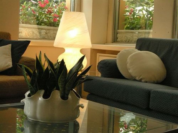 Imagen de los interiores del Hotel Grand Menaggio. Foto 13