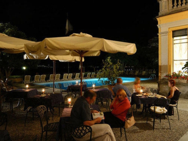 Imagen de la piscina del Hotel Grand Menaggio. Foto 17