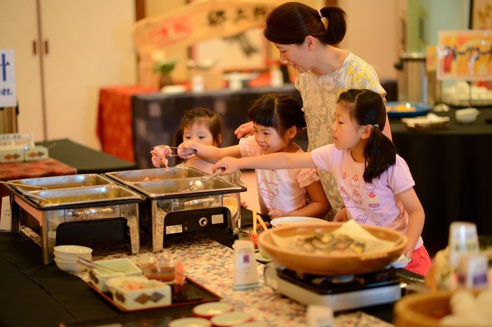 Imagen del bar/restaurante del Hotel Grand Mer Sankaiso. Foto 2