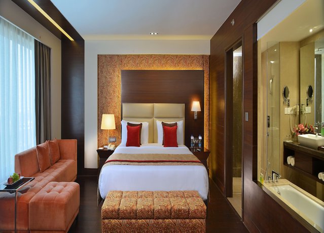 Imagen de la habitación del Hotel Grand Mercure Agra. Foto 9