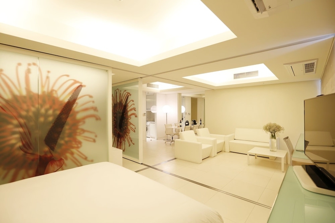 Imagen de la habitación del Hotel Grand Mercure Ambassador Changwon. Foto 9