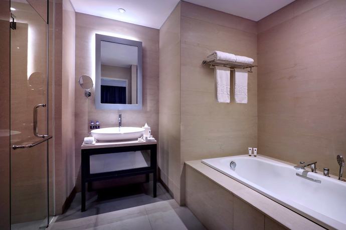 Imagen de la habitación del Hotel Grand Mercure Bandung Setiabudi. Foto 17