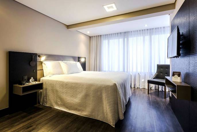 Imagen de la habitación del Hotel Grand Mercure Curitiba Rayon. Foto 16