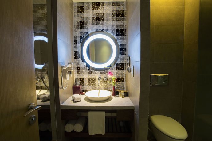 Imagen de la habitación del Hotel Grand Mercure Danang. Foto 12